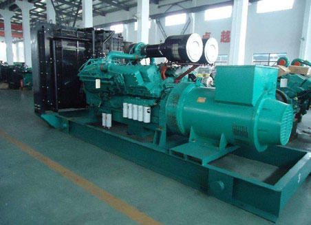 昌乐800kw康明斯柴油发电机组